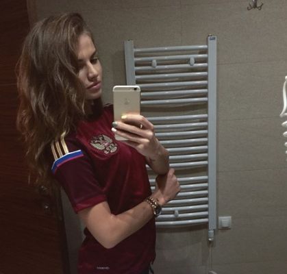 Вика — возбуждающий массаж на sexokiev.me
