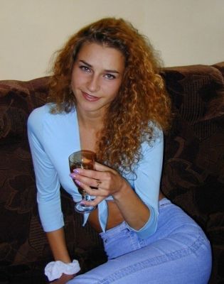 Елена, тел. 380991714848 — модель для массажа