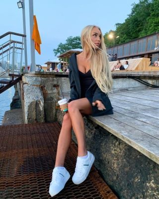 Лиора — старая проститутка, 25 лет, реальные отзывы