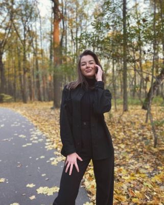 молоденькая студентка Дарина, рост: 161, вес: 55