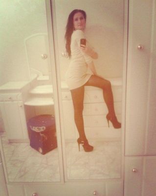 Снять телку (Марина, 32 лет)