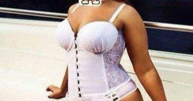 Моника — возбуждающий массаж на sexokiev.me