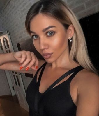 Мария, 30 лет — домина БДСМ