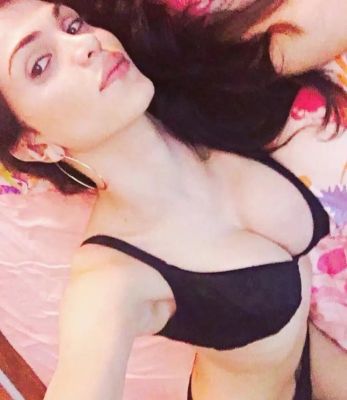Самира и Меган — массаж с интимом от 1000 грн. в час